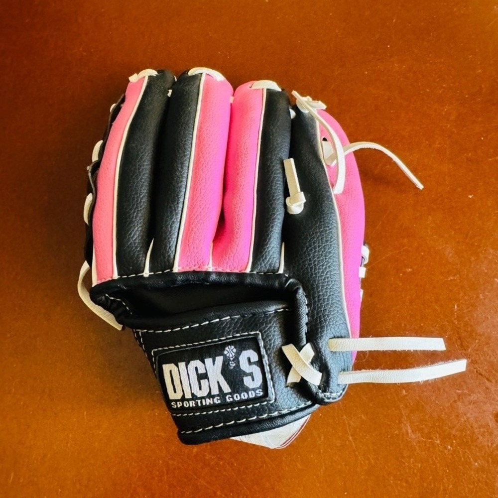 Dicks Sporting Goods Youth Baseball Glove Pink Black R. Hand Throw DSG-C853HWVA‎